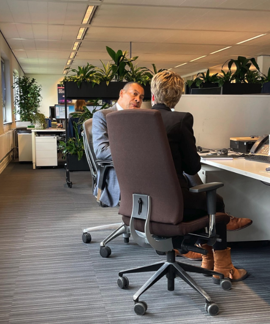 sylvia-van-den-heuvel-met-minister-franc-weerwind